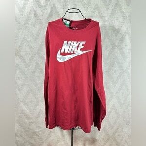 The Nike Tee burgundy long sleeve with camo logo size XL